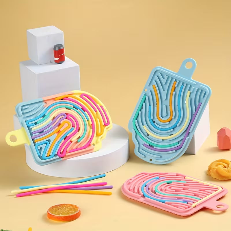 New Arrival Custom Art Figures Vinyl Toys Hot Girls for Display